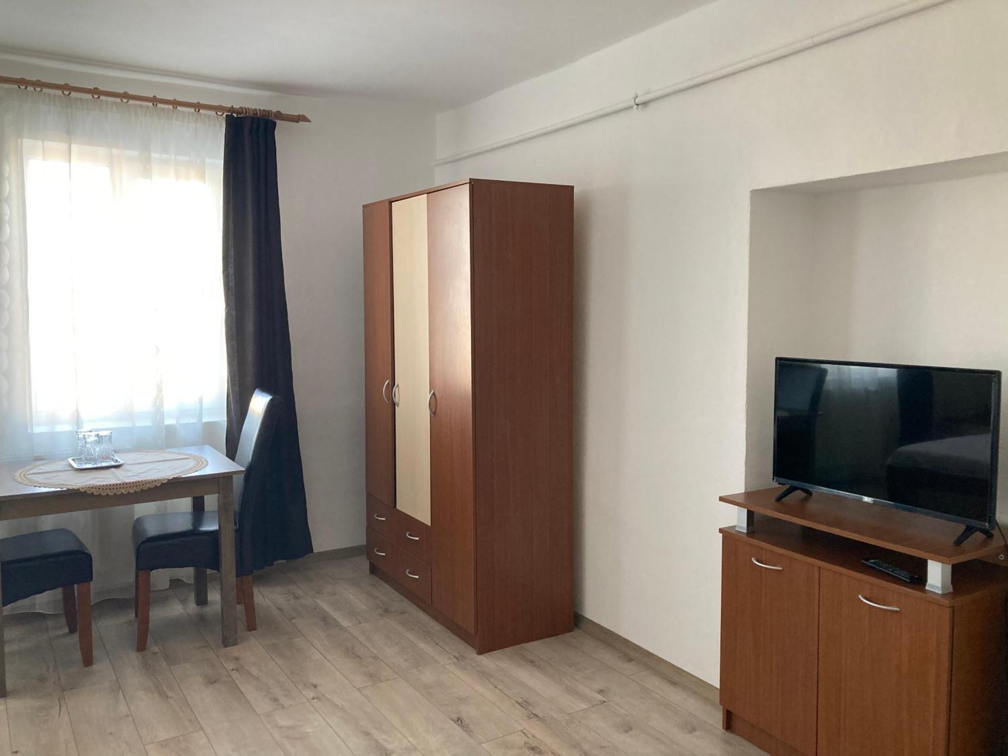 ,, La Maison Concordia " Cincu Exteriör bild