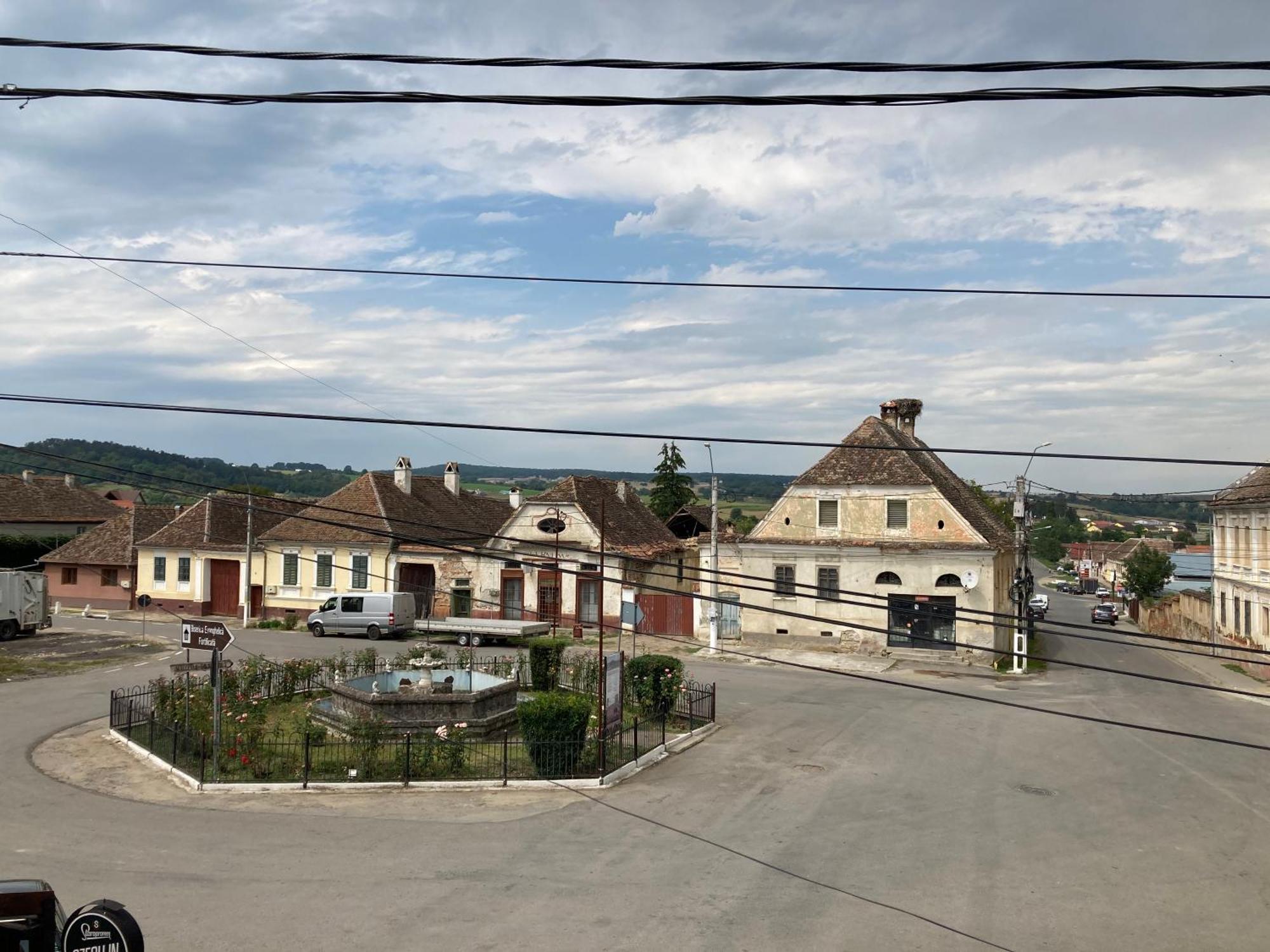 ,, La Maison Concordia " Cincu Exteriör bild