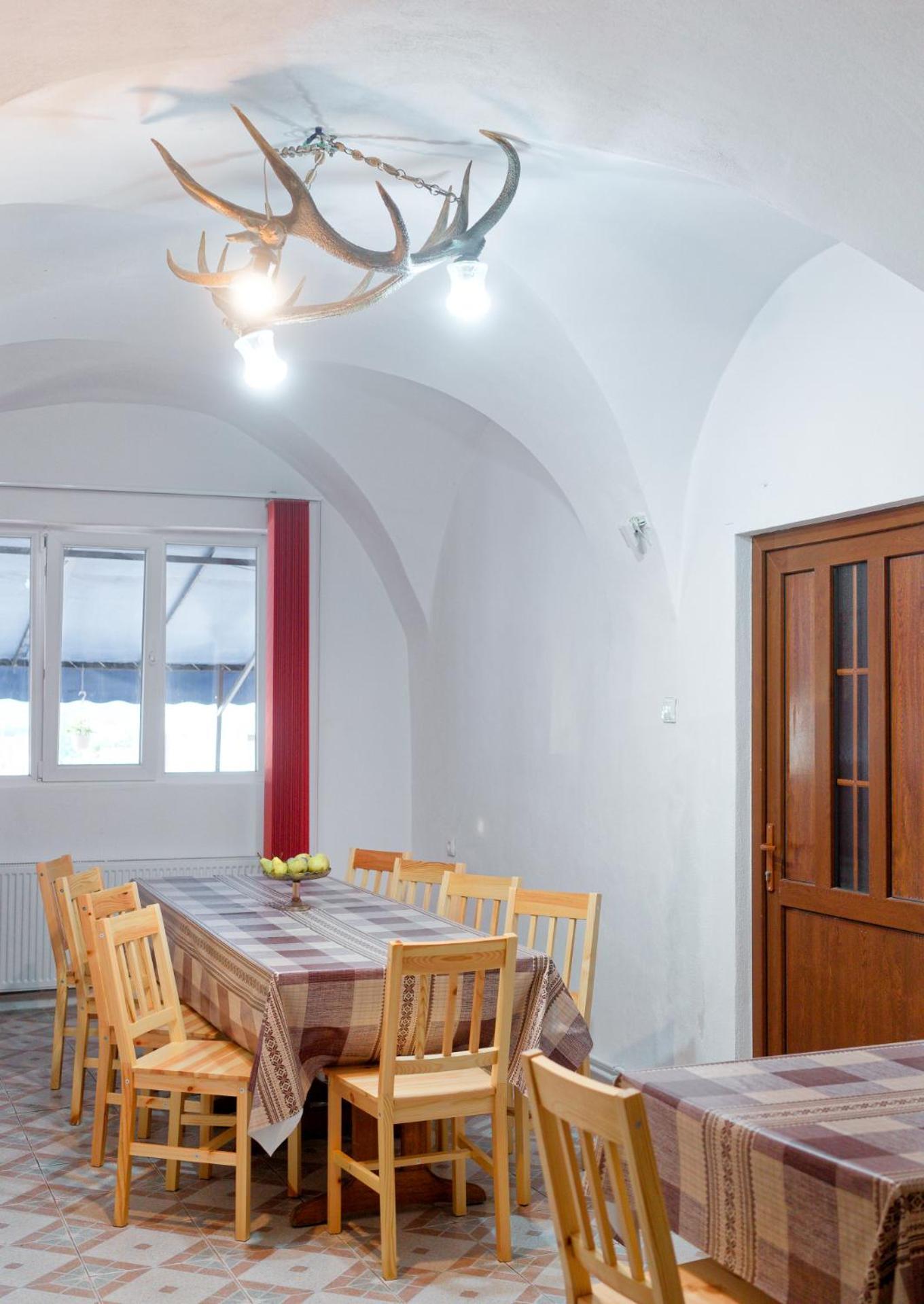 ,, La Maison Concordia " Cincu Exteriör bild